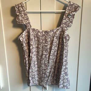 Hem & Thread- lilac floral tank
